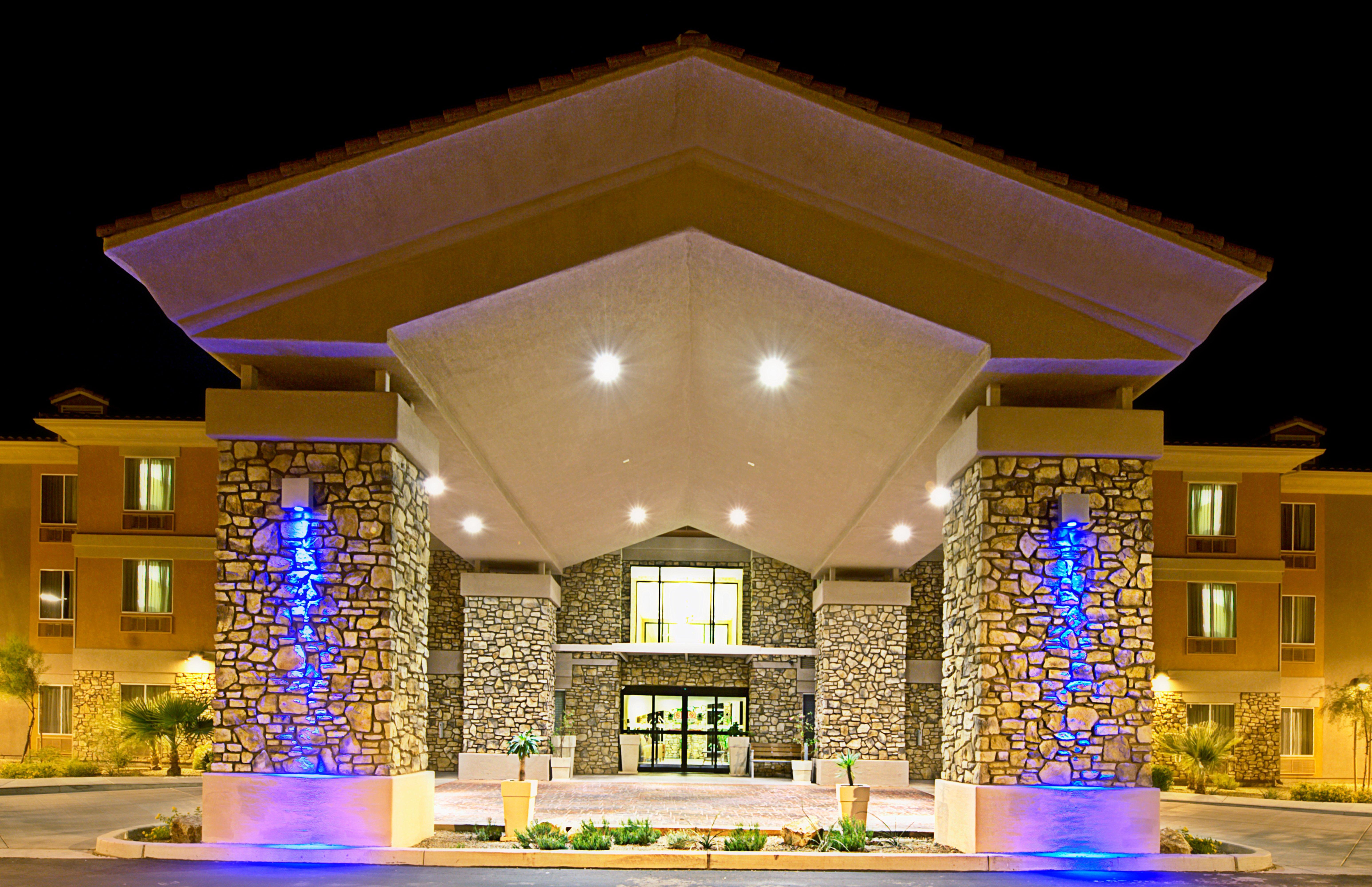 Holiday Inn Express & Suites Tucson By Ihg Bagian luar foto